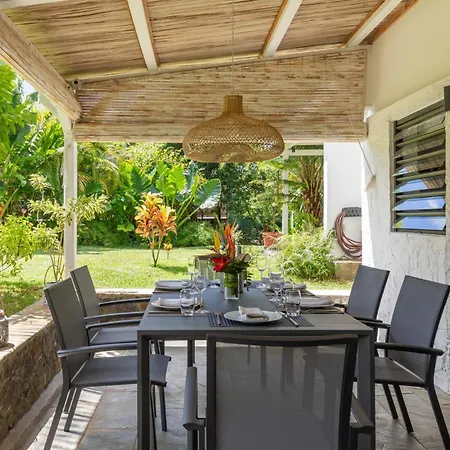 Charming 3-Bedroom Villa With Pool In Grand-Baie Exterior photo